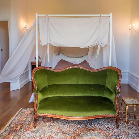 Villa Château L'hubertière, Classé Du Tourisme 4 étoiles Bouresse