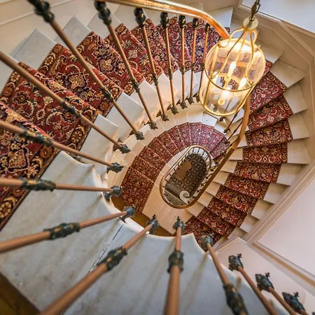 Château L'hubertière, Classé Du Tourisme 4 étoiles