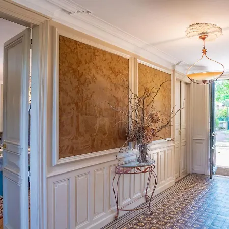 Chateau L'hubertiere, Classe Du Tourisme 4 Etoiles