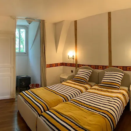 Villa Chateau L'hubertiere, Classe Du Tourisme 4 Etoiles *