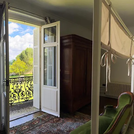 Chateau L'hubertiere Villa