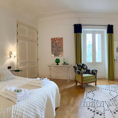 Chateau L'hubertiere, Classe Du Tourisme 4 Etoiles