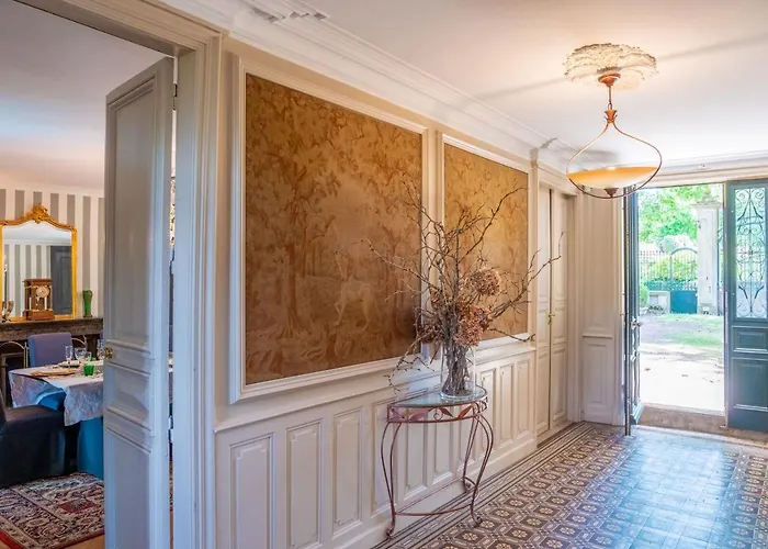 Chateau L'hubertiere